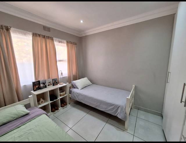 3 BEDROOM TOWNHOUSE FOR SALE IN ARCON PARK